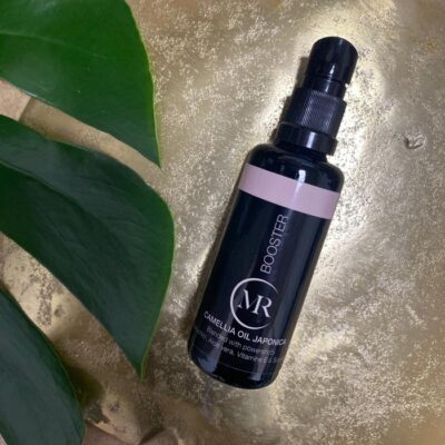 Camellia Oil met Powershots - MRC SKIN